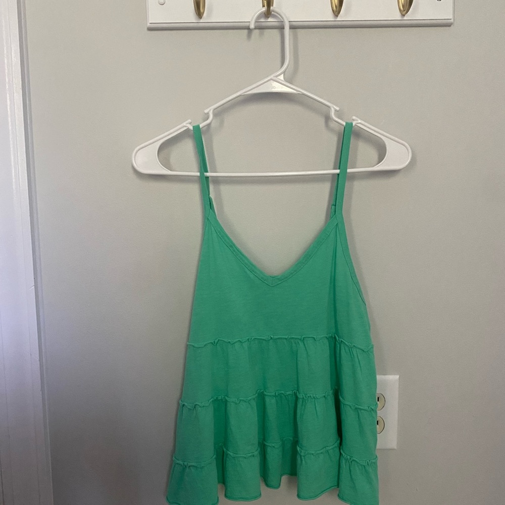 American Eagle || Green || XS - Ruffle tank top